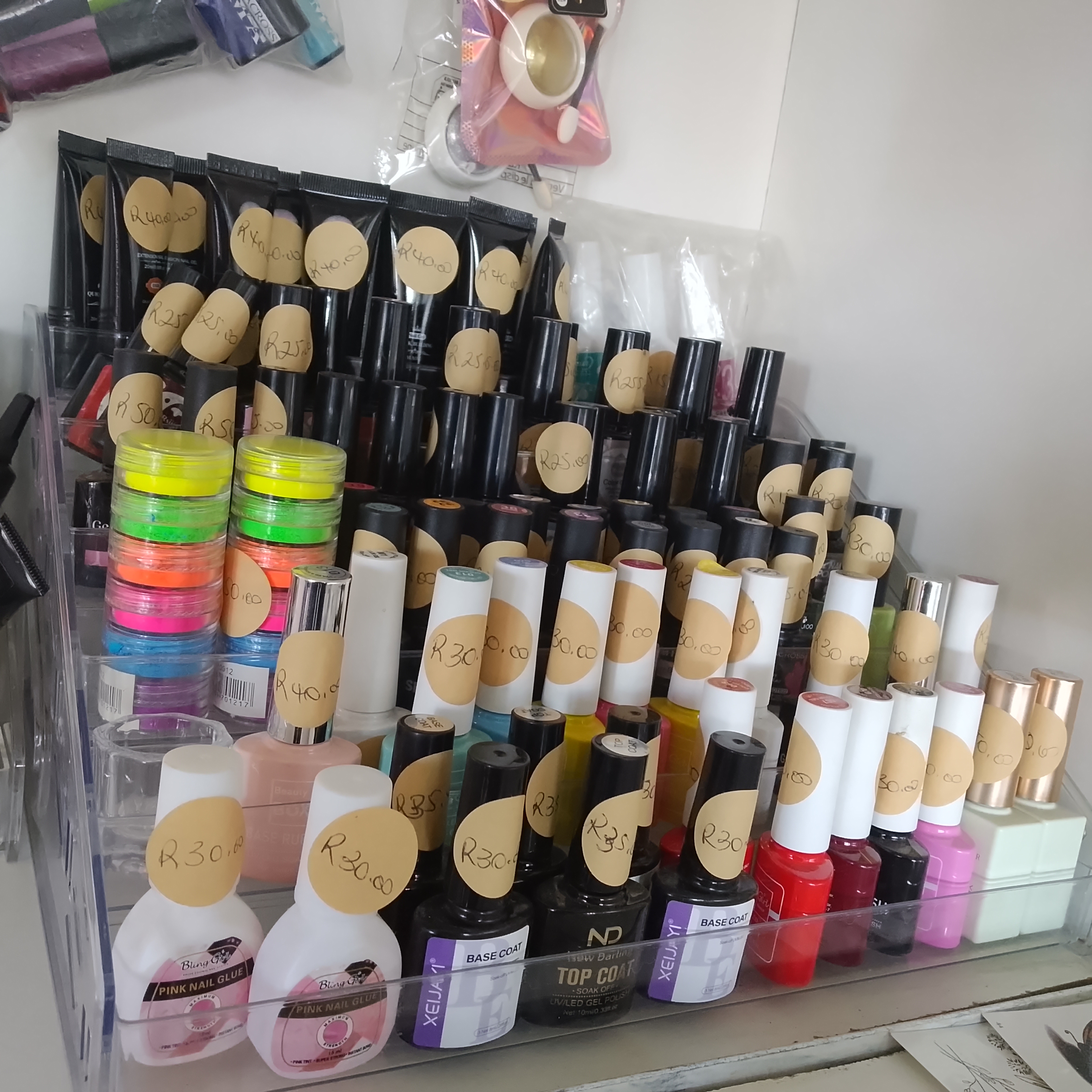 Nail accessories